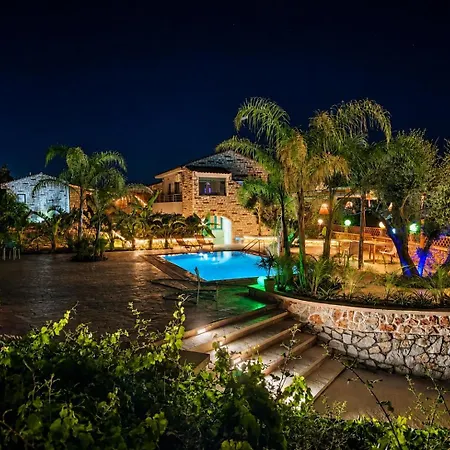 Oasis 3 Apartment