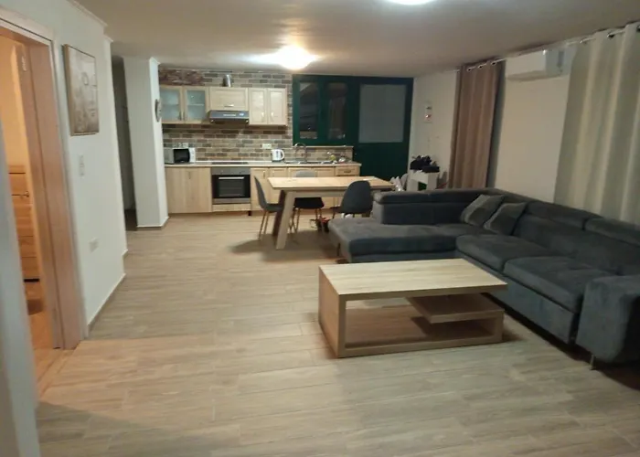 Lägenhet Oasis 3 Kalithies