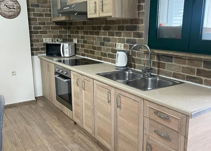 Oasis 3 Apartman Kalithiész